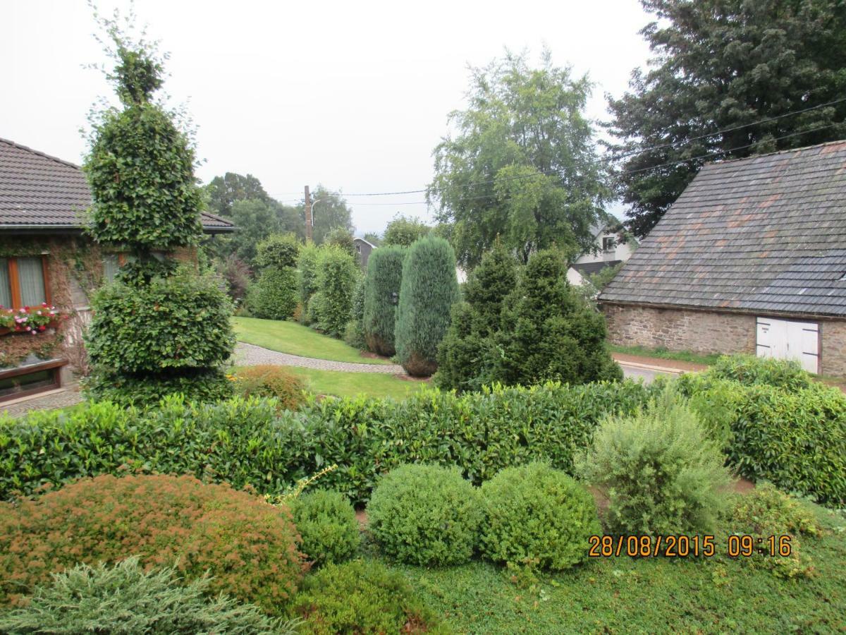 Location Panoramagreen Burg Reuland Exterior photo